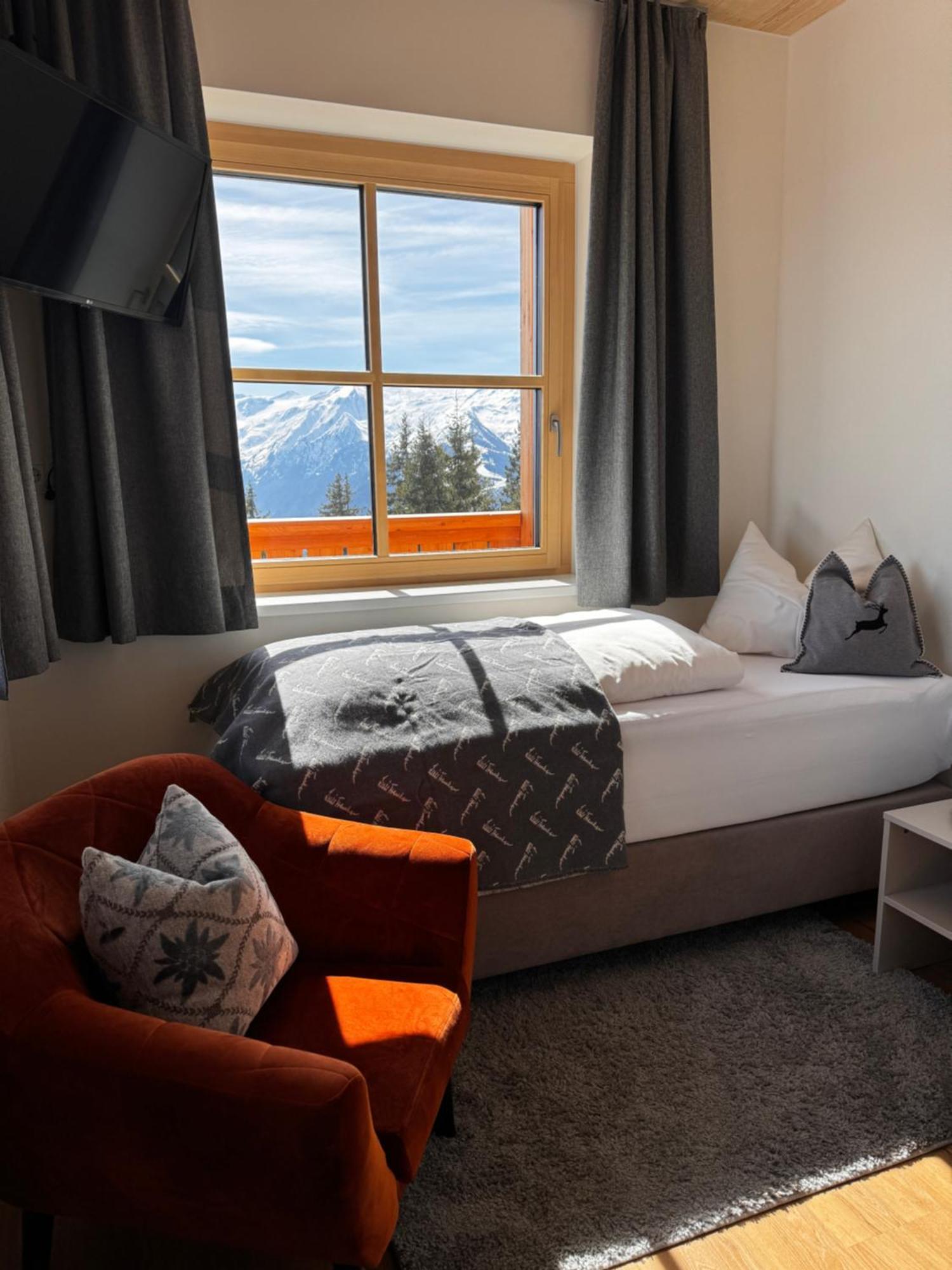 Glockneralm - Exklusiv Erreichbar Mit Skilift Frühstückspension Zell am See