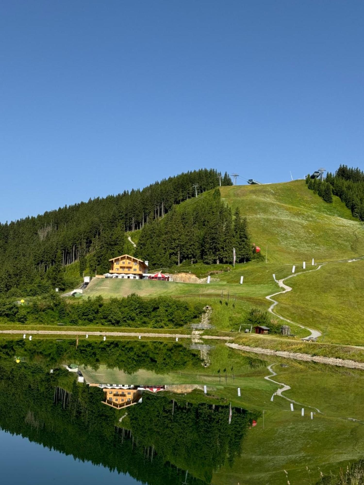 Frühstückspension Glockneralm - Exklusiv Erreichbar Mit Skilift Zell am See